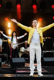 Classic Rock Legends Show. Queen Tribute Night