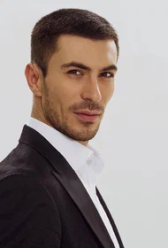 Вадим Хатухов