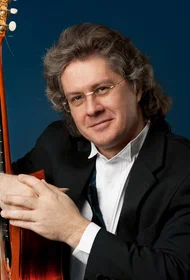 Юрий Нугманов