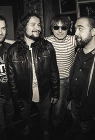 Brothers for Nothing. Dire Straits Tribute Show
