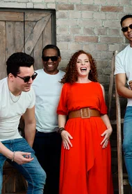 Нина Янтарная & The Band