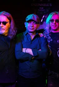 Blues Catch22